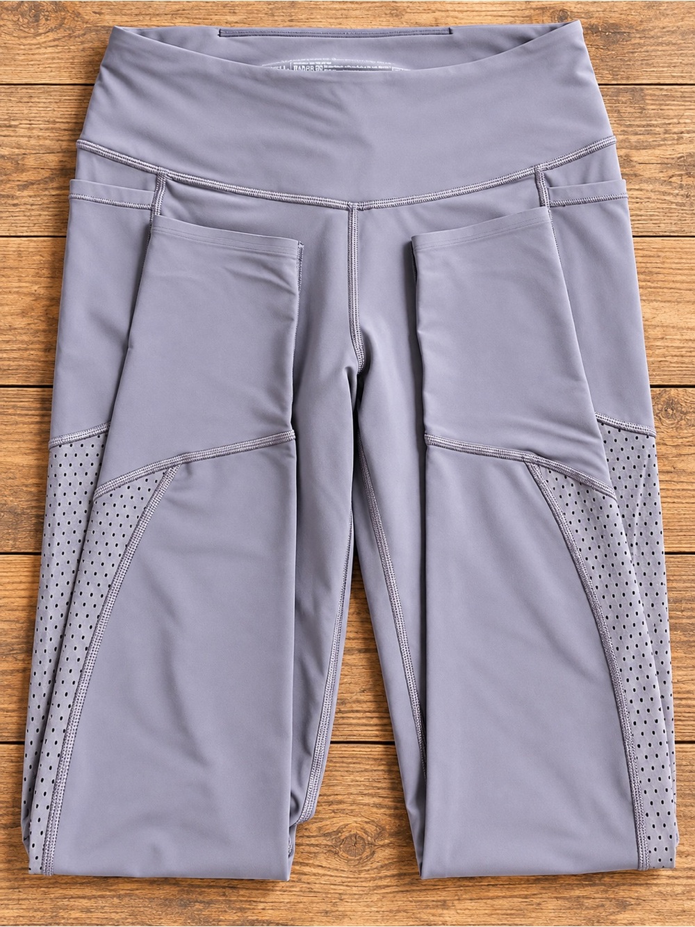 Women's lilac High-Waist Active Leggings with Phone Pockets